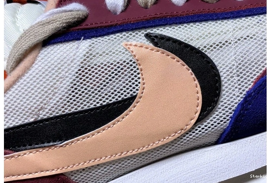 LD White sacai Nike BV0073-700 Blue Waffle 0819